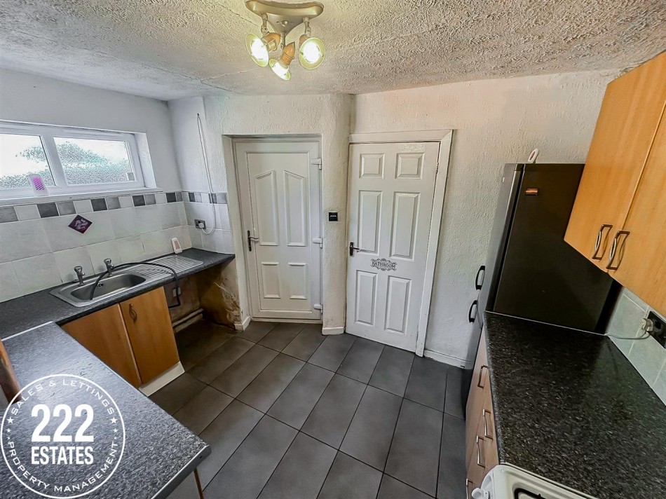Images for Dickenson Street EAID:222EstatesAPI BID:1