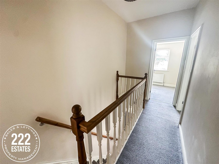 Images for Hume Street EAID:222EstatesAPI BID:1