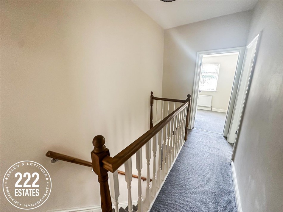 Images for Hume Street EAID:222EstatesAPI BID:1