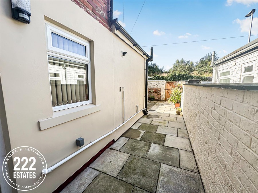 Images for Hume Street EAID:222EstatesAPI BID:1