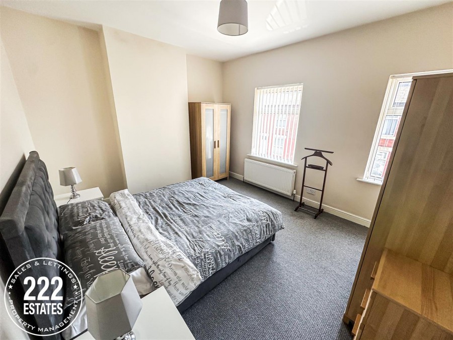 Images for Hume Street EAID:222EstatesAPI BID:1