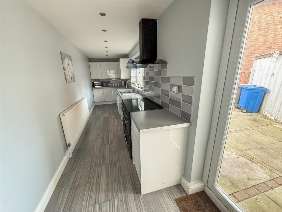 Images for Longshaw Street EAID:222EstatesAPI BID:1