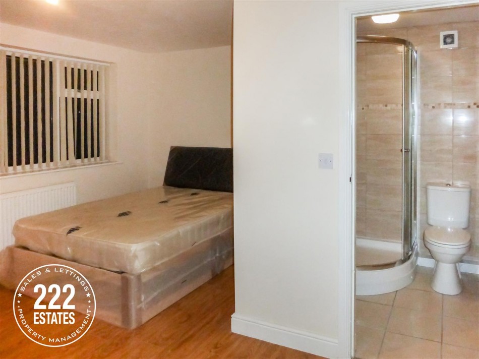 Images for Winwick Road, Warrington EAID:222EstatesAPI BID:2