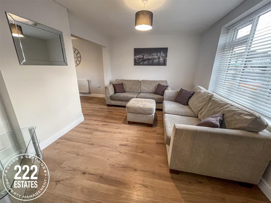 Images for Room 2, Canberra Avenue WA2 EAID:222EstatesAPI BID:2