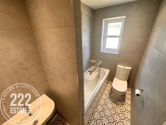 View Full Details for Earle Street - Newton-Le-Willows - WA12 - EAID:222EstatesAPI, BID:2