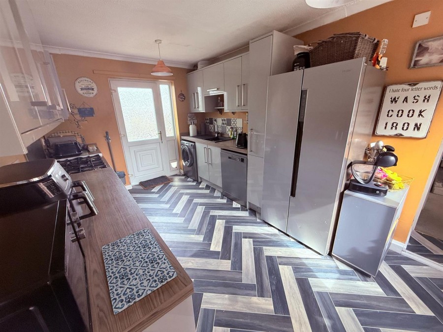 Images for Tweedsmuir Close, Fearnhead, Warrington EAID:222EstatesAPI BID:2
