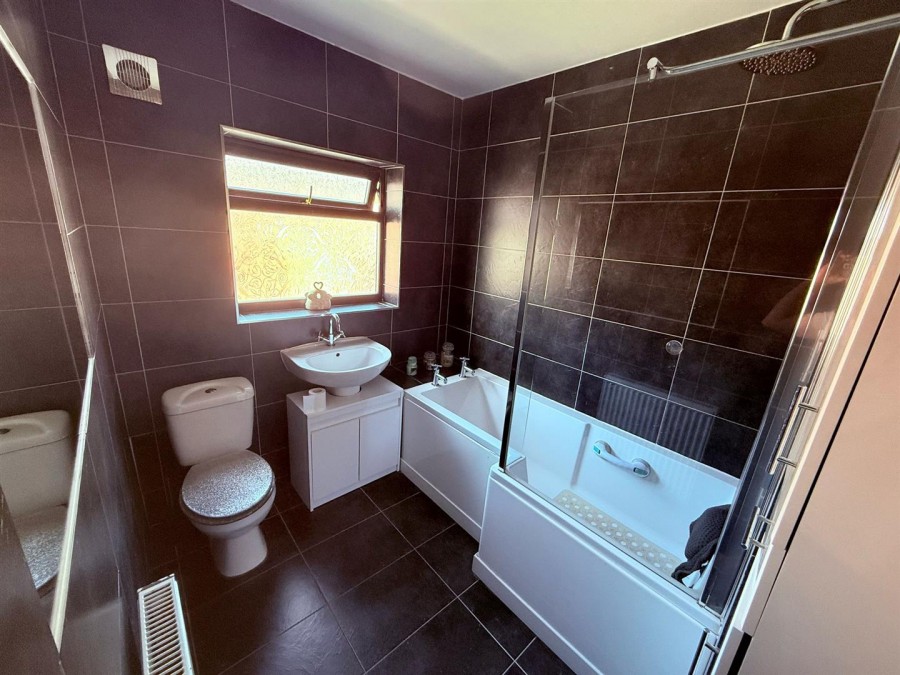 Images for Wilkinson Street, Warrington EAID:222EstatesAPI BID:2
