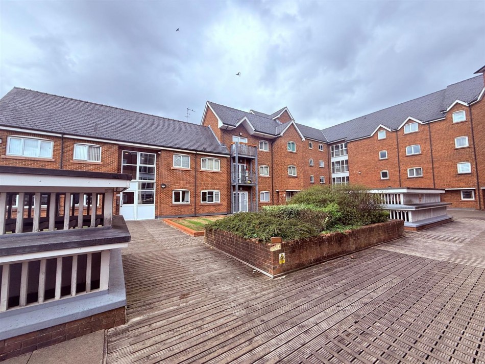 Images for Dunlop Street, Warrington EAID:222EstatesAPI BID:2