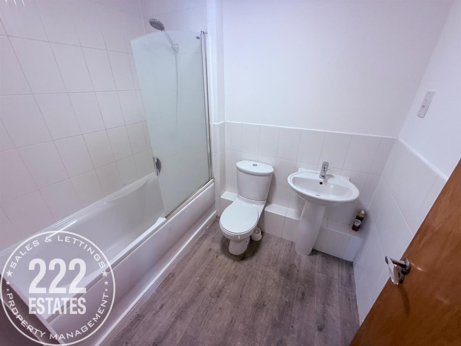 Images for Holywell Drive, Warrington EAID:222EstatesAPI BID:2