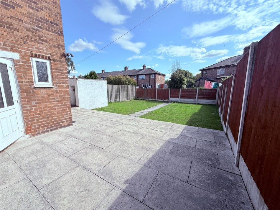 Images for Alder Lane, Warrington EAID:222EstatesAPI BID:2