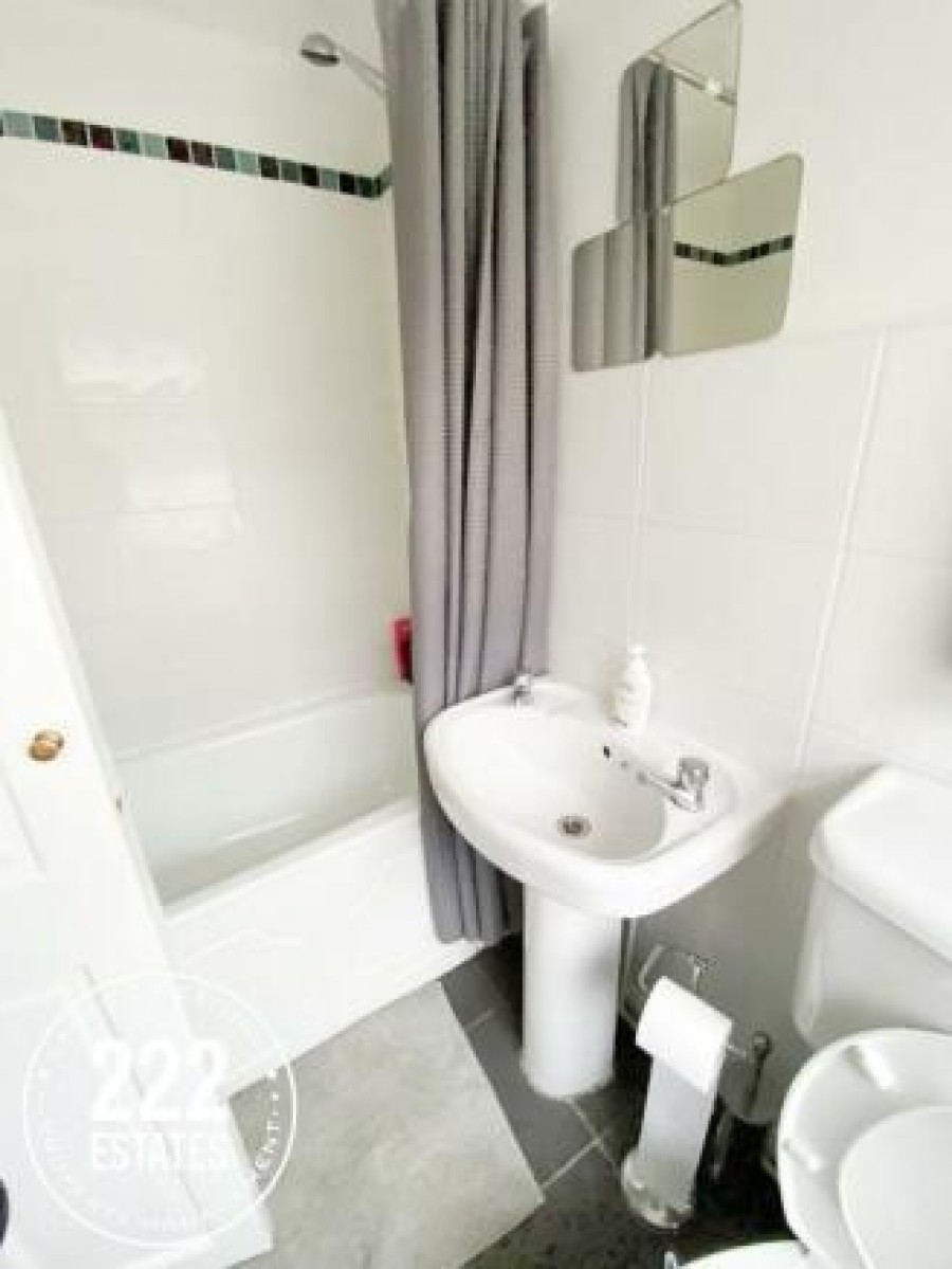 Images for Gorsey Lane EAID:222EstatesAPI BID:2