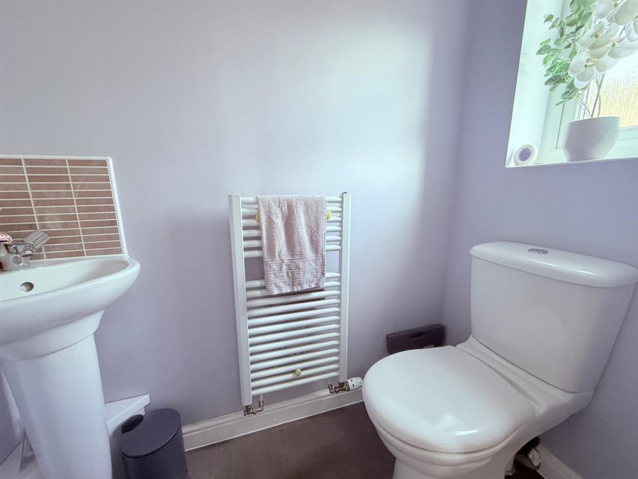 Images for Glossop Close, Warrington EAID:222EstatesAPI BID:1