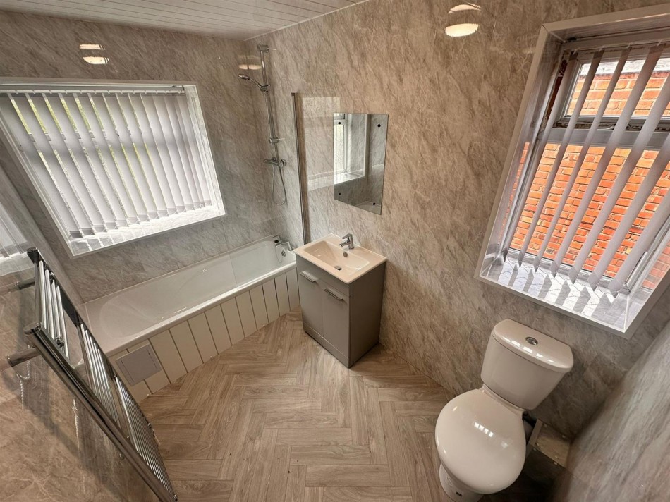Images for Kingsway North, Warrington EAID:222EstatesAPI BID:2