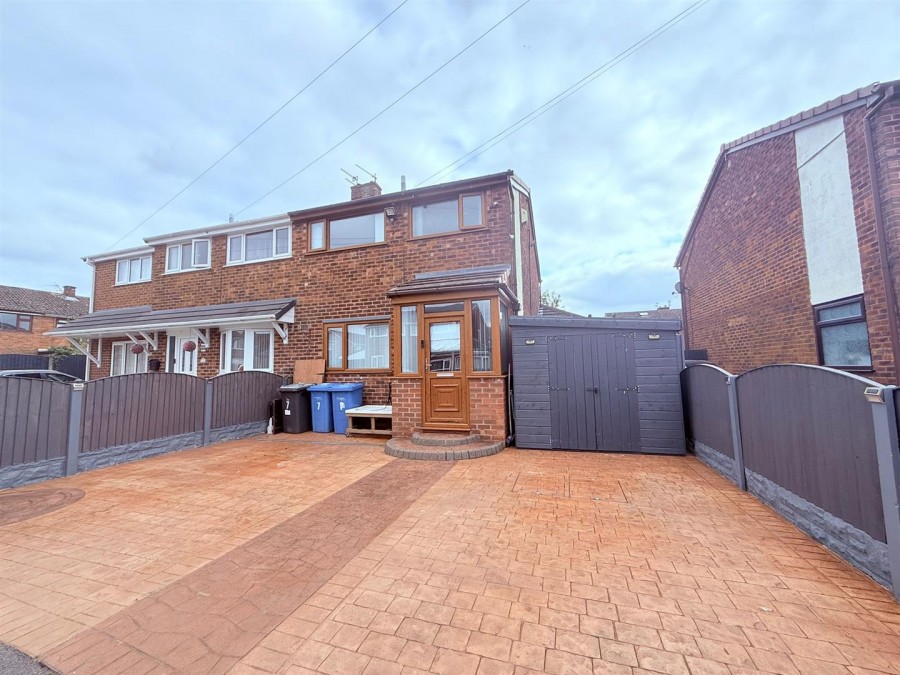 Images for Shaftesbury Way, Burtonwood, Warrington EAID:222EstatesAPI BID:2