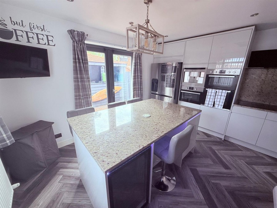 Images for Shaftesbury Way, Burtonwood, Warrington EAID:222EstatesAPI BID:2