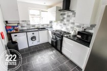 Images for Aspinall Close,Room 5, Fearnhead