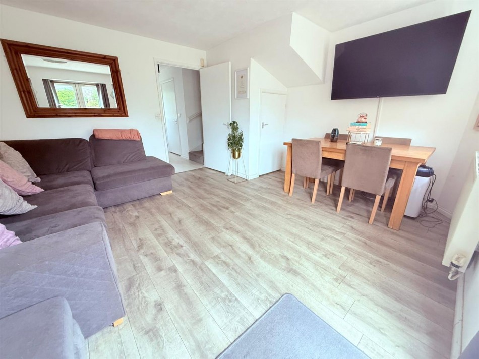 Images for Southwold Crescent Warrington Great EAID:222EstatesAPI BID:1