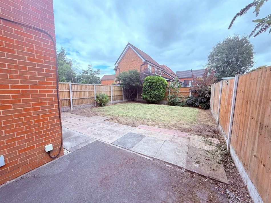 Images for Southwold Crescent Warrington Great EAID:222EstatesAPI BID:1