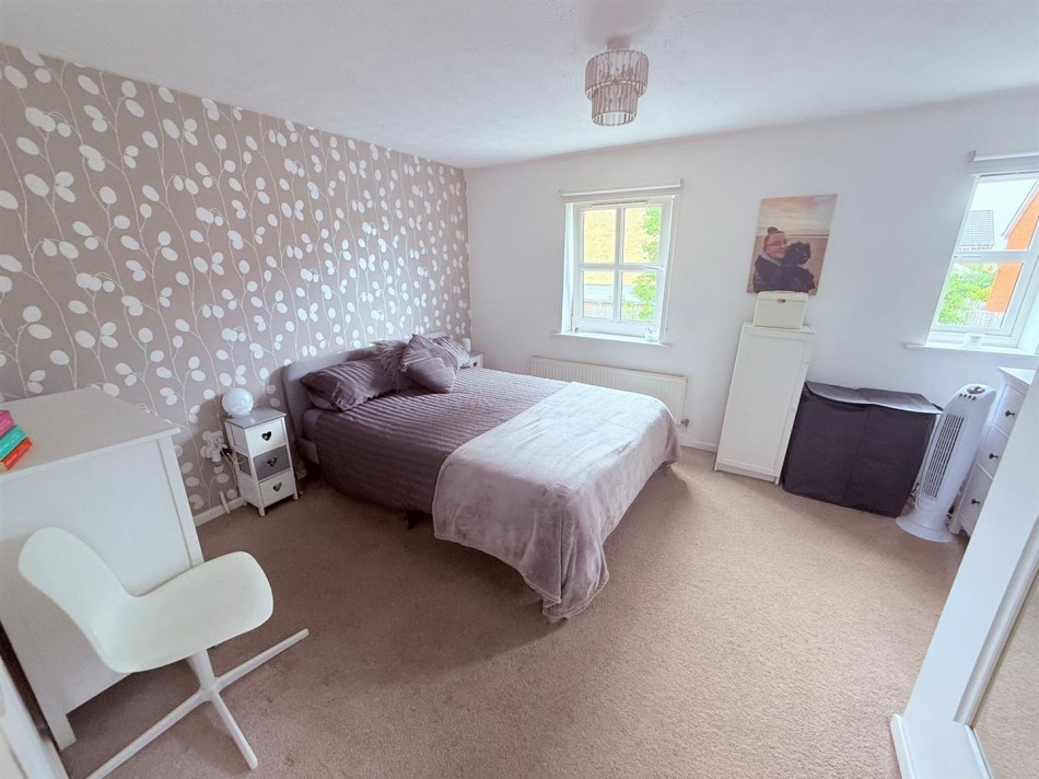 Images for Southwold Crescent Warrington Great EAID:222EstatesAPI BID:1