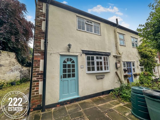 View Full Details for Cale Green - Stockport - SK2 - EAID:222EstatesAPI, BID:2