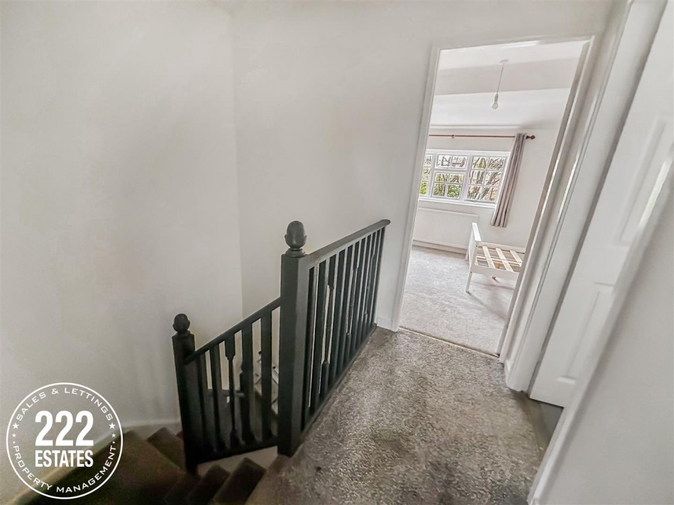 Images for Cale Green EAID:222EstatesAPI BID:2