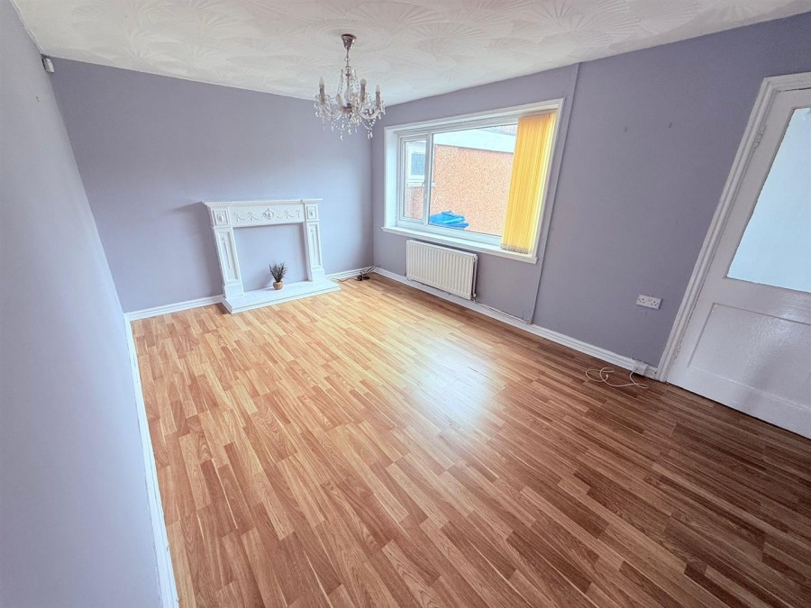 Images for Grasmere Avenue, Warrington EAID:222EstatesAPI BID:2