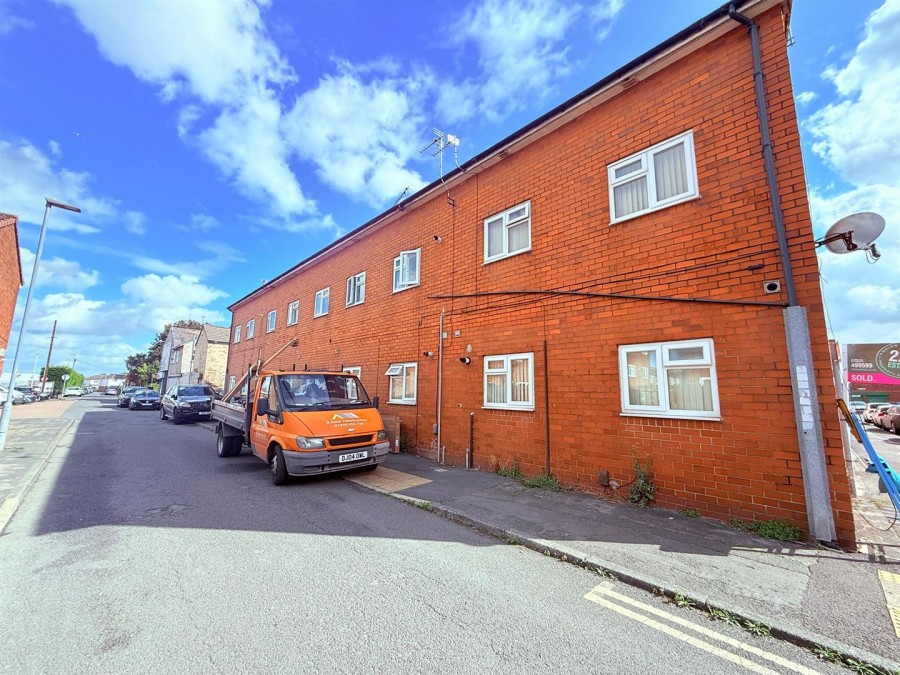 Images for Flat 6 West Street Orford EAID:222EstatesAPI BID:2