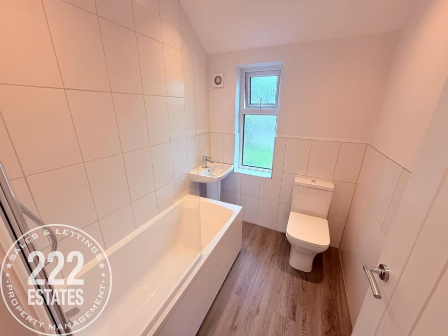 Images for Vale Avenue, Warrington EAID:222EstatesAPI BID:2