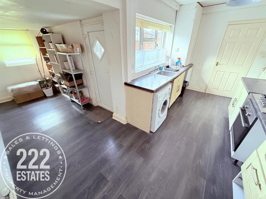 Images for Marshall Avenue EAID:222EstatesAPI BID:2