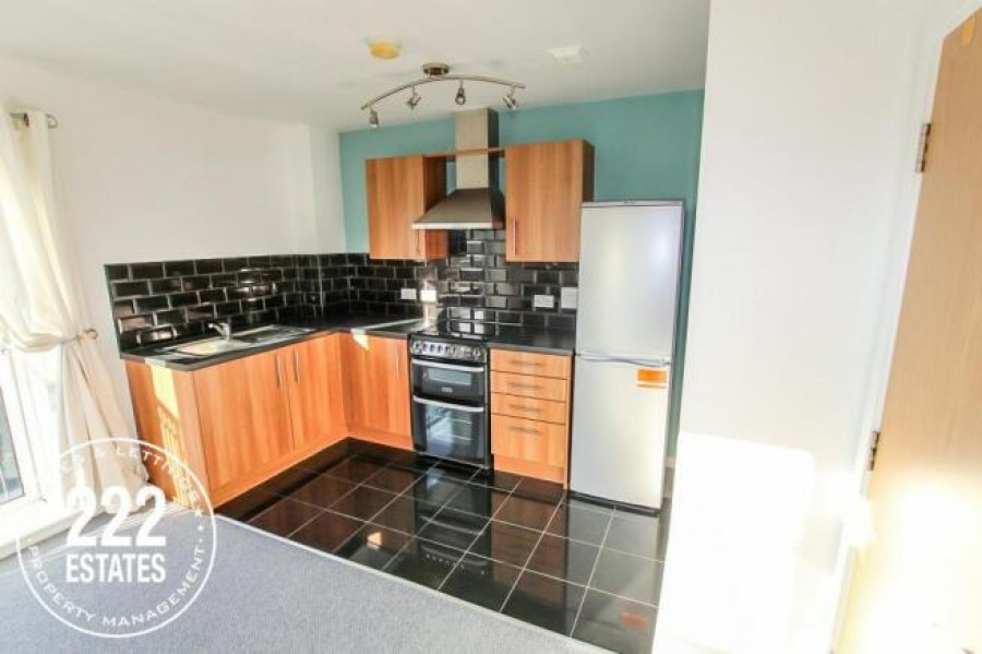 Images for Greenings Court, Carrington Park EAID:222EstatesAPI BID:2