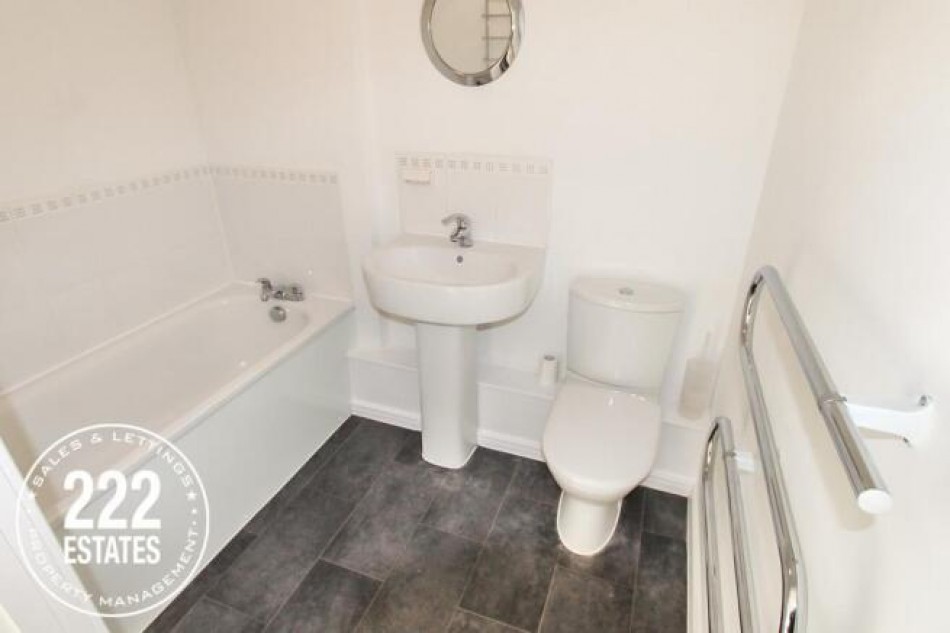 Images for Greenings Court, Carrington Park EAID:222EstatesAPI BID:2