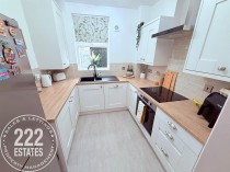 Images for Hallfields Road