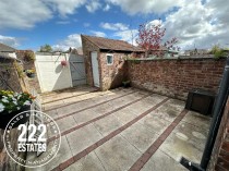 Images for Hallfields Road
