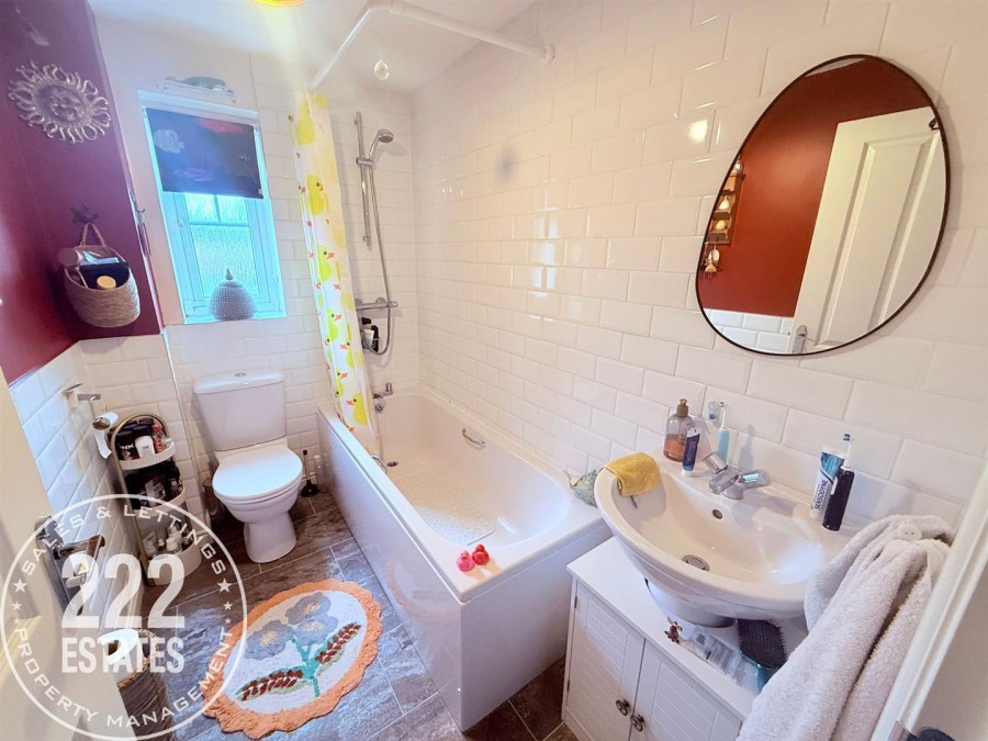 Images for Glossop Close, Warrington EAID:222EstatesAPI BID:1