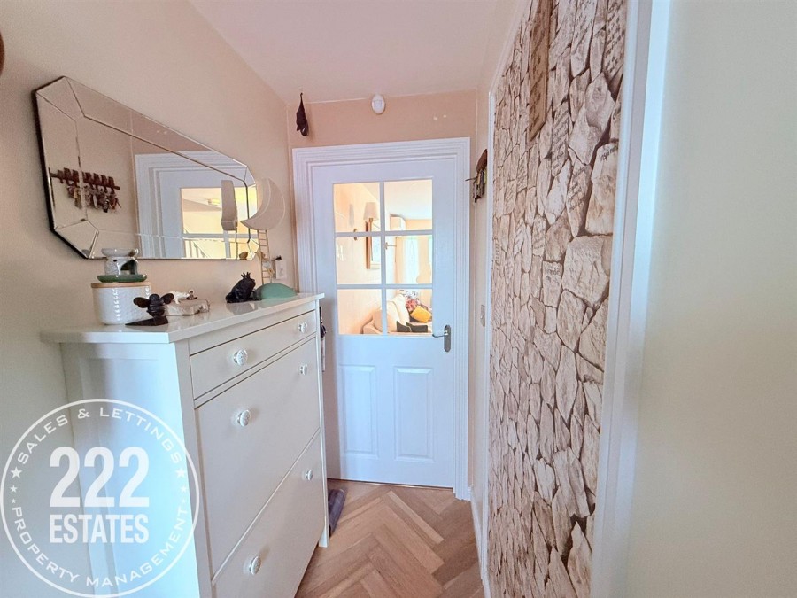 Images for Glossop Close, Warrington EAID:222EstatesAPI BID:1