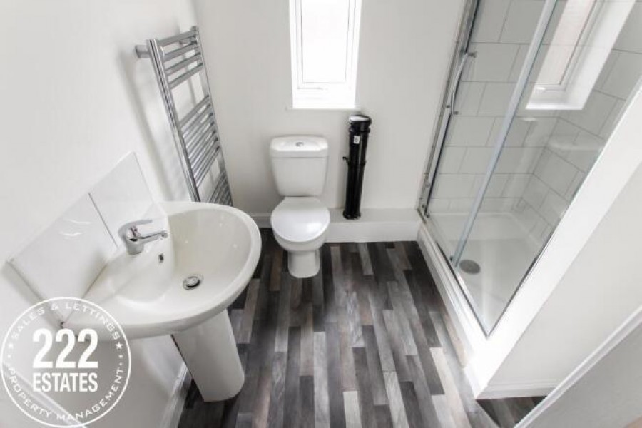 Images for Aspinall Close,Room 5, Fearnhead EAID:222EstatesAPI BID:2