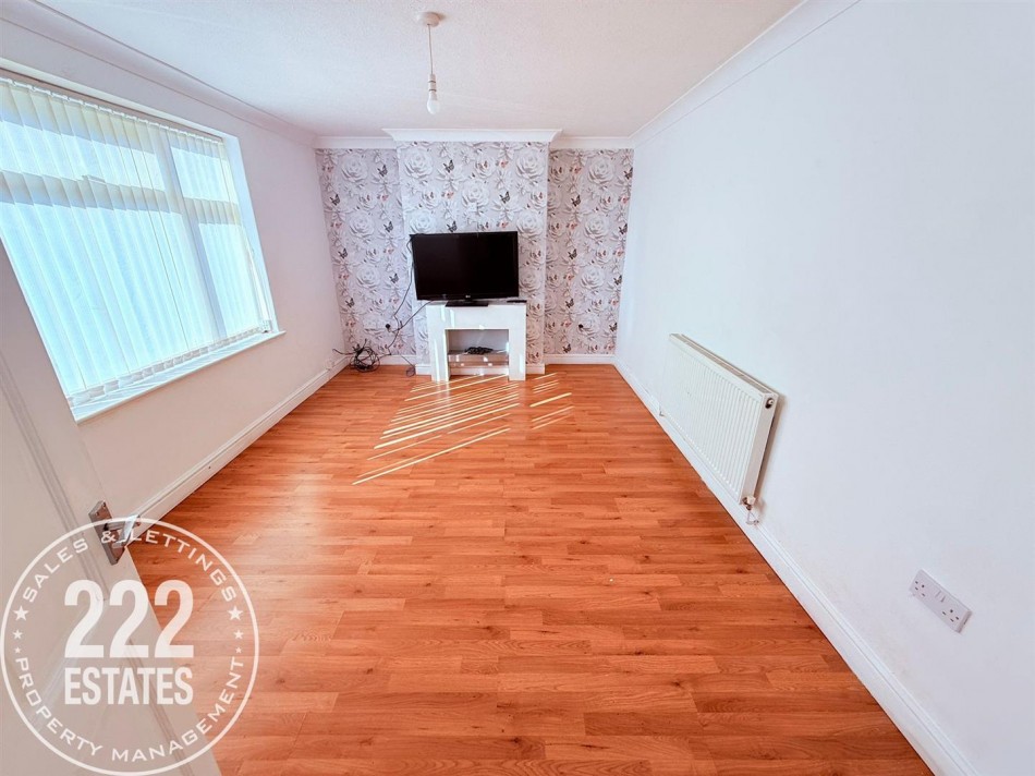 Images for Poplars Avenue, Warrington EAID:222EstatesAPI BID:2