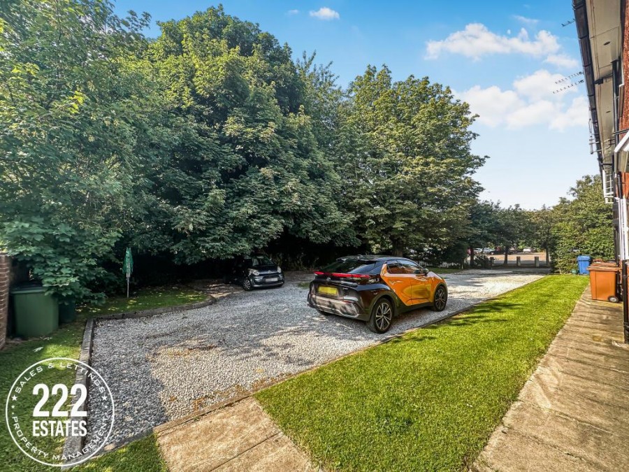 Images for Park Lane, Stockport EAID:222EstatesAPI BID:2