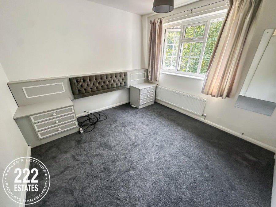 Images for Park Lane, Stockport EAID:222EstatesAPI BID:2