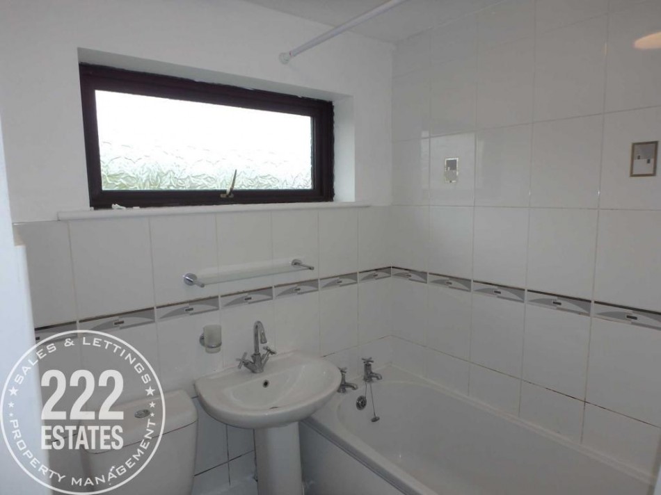 Images for Culbin Close, Birchwood EAID:222EstatesAPI BID:2