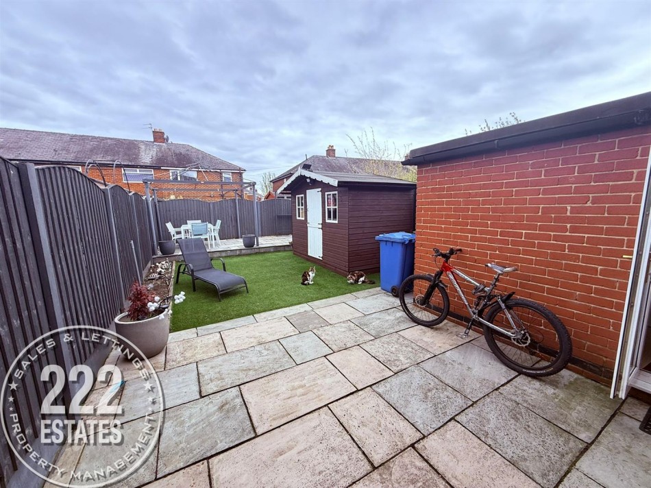 Images for Poplars Avenue, Warrington EAID:222EstatesAPI BID:2