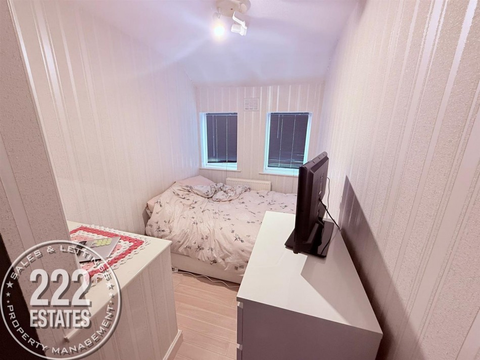 Images for Poplars Avenue, Warrington EAID:222EstatesAPI BID:2