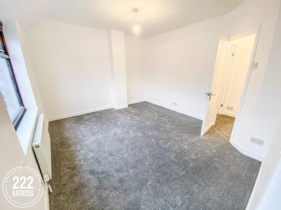 Images for Vale Avenue EAID:222EstatesAPI BID:2